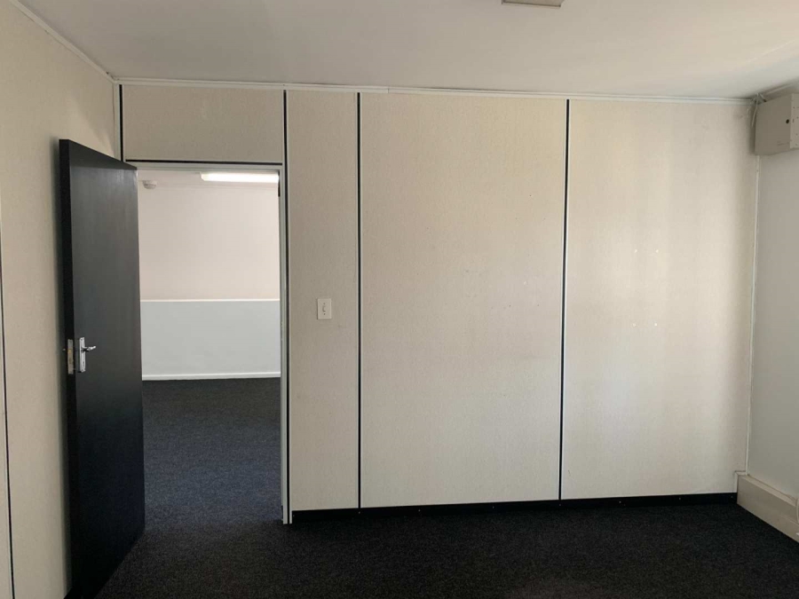 To Let commercial Property for Rent in Ndabeni Western Cape